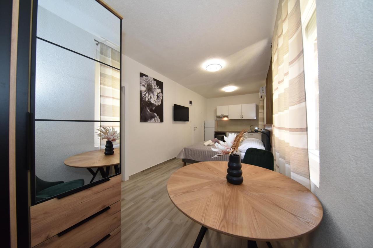 Sofia'S Studio & Room Zadar Buitenkant foto