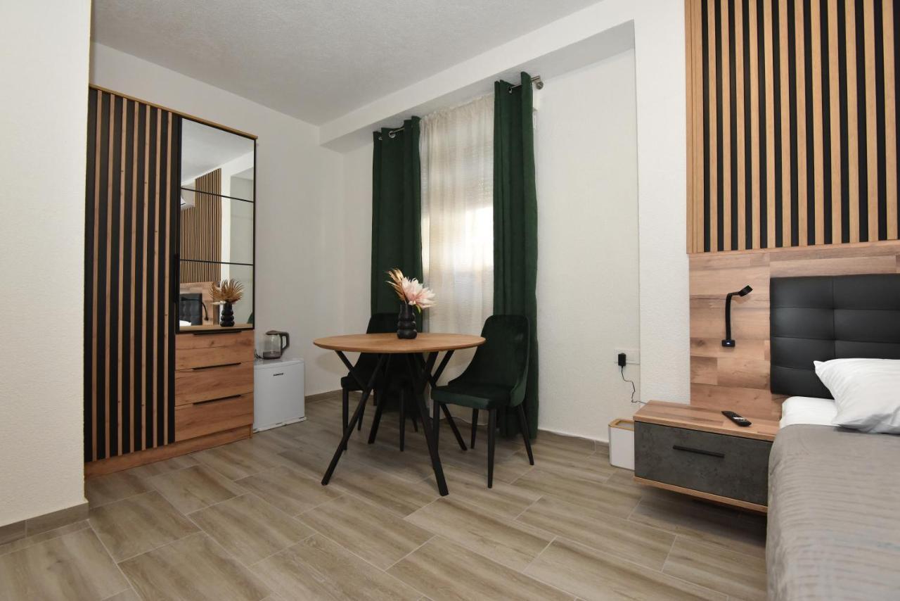 Sofia'S Studio & Room Zadar Buitenkant foto